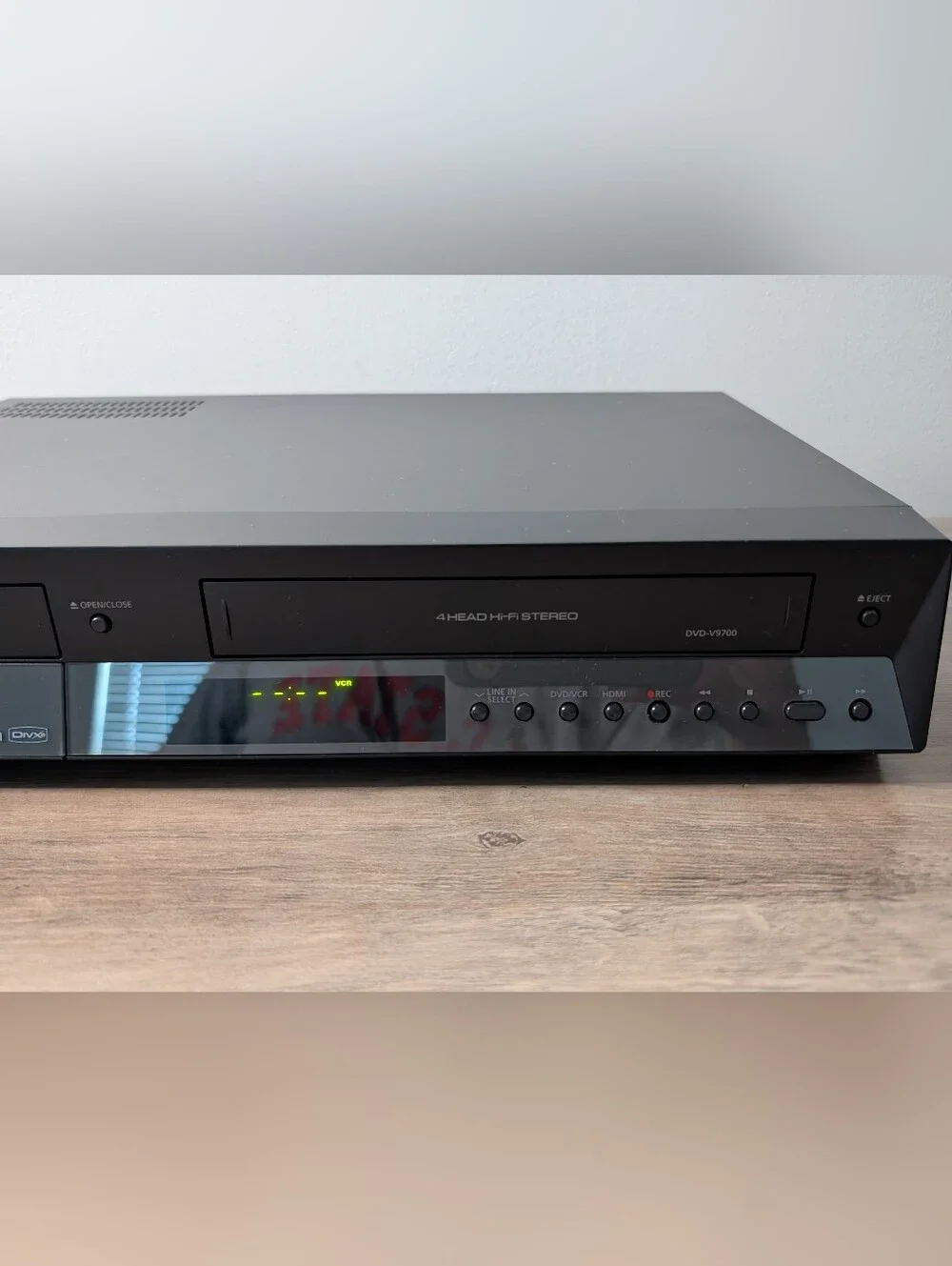 Samsung DVD-V9700 DVD/VCR Player Combo Tested - Works - Comes W/ AV Cable HDMI